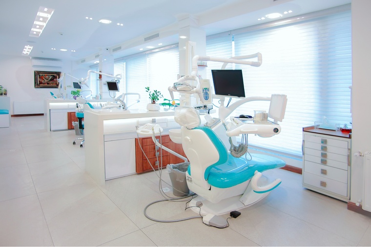 Импорт стоматологических установок в Россию вырос на 2% в первом полугодии 2023 года